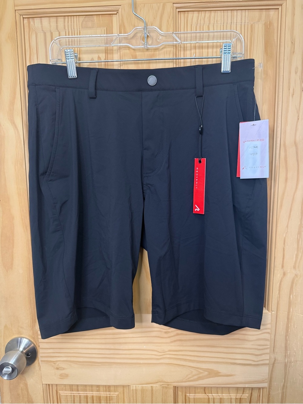 Redvanly Men’s Hanover 9”Inseam Pull-On Golf Shorts Tuxedo Black Medium New Tags